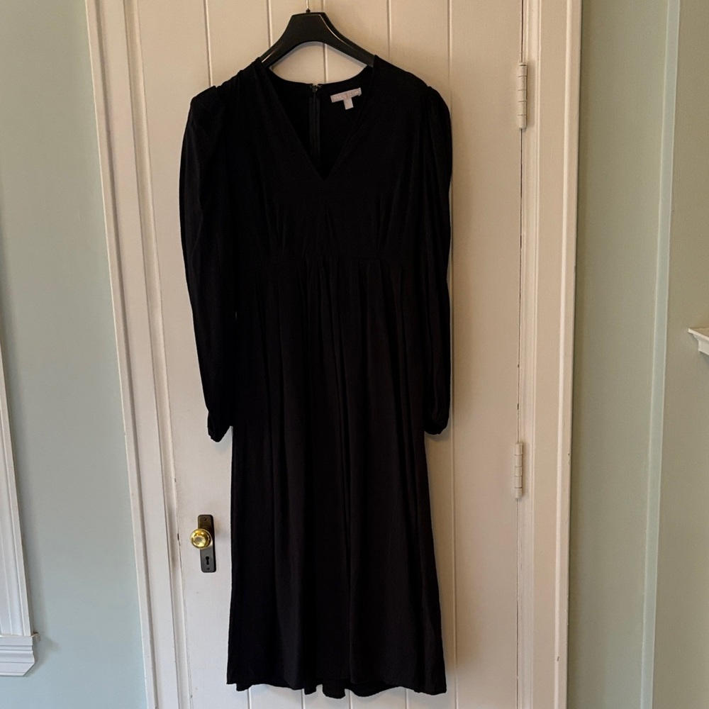 Chelsea28 Black Pleated Puff Sleeve Dress